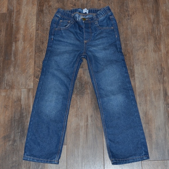 Old Navy Straight Legged Jean - Picture 1 of 7